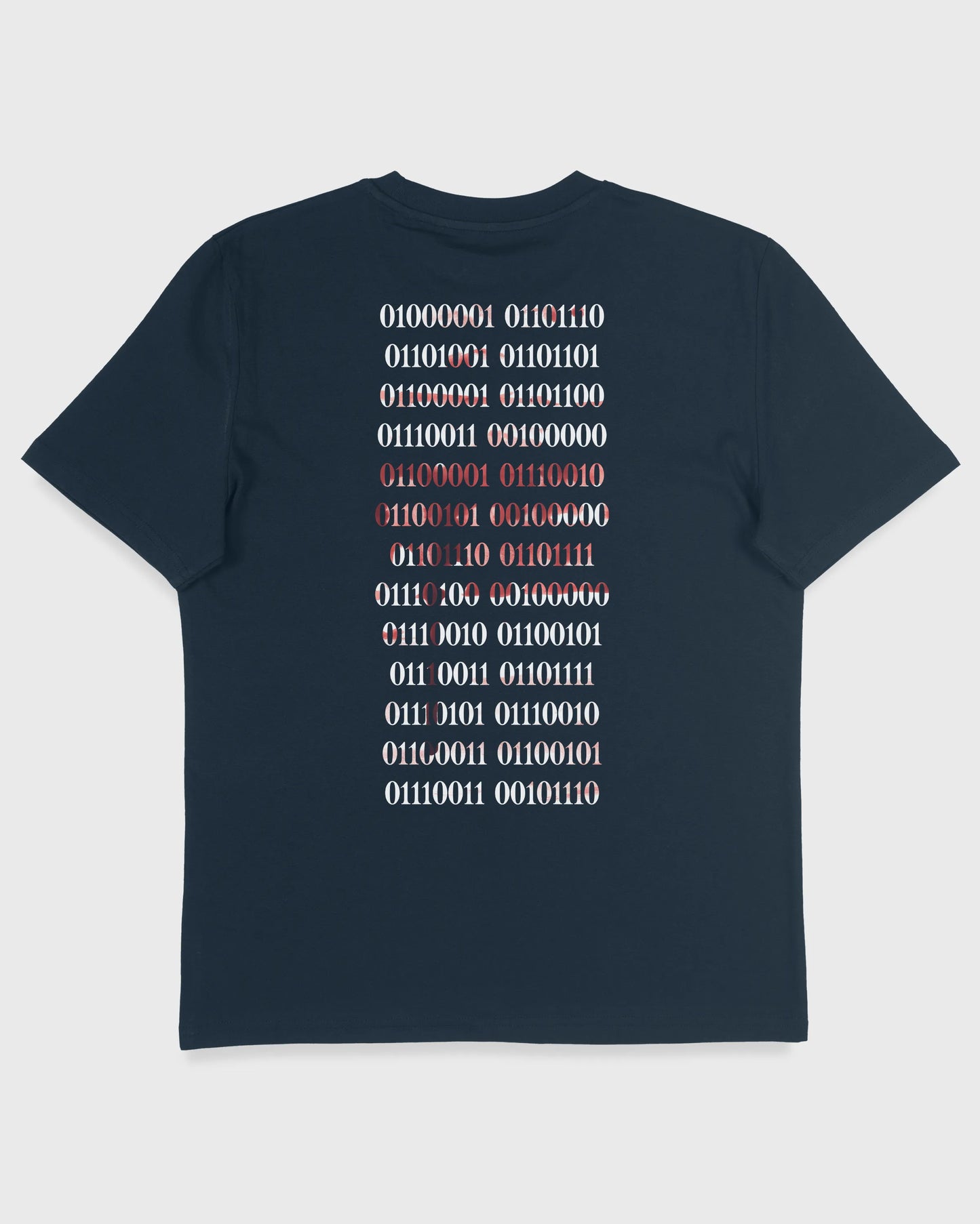 Nachhaltiges Unisex T-Shirt von Natura Umbra in French Navy mit Backprint „Binärcode“ – Flatlay des Stanley/Stella Creator 2.0.