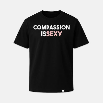 Nachhaltiges Unisex T-Shirt in Schwarz mit Frontprint „Compassion is sexy“ – Stanley/Stella Creator 2.0 von Natura Umbra als Ghost-Mockup.